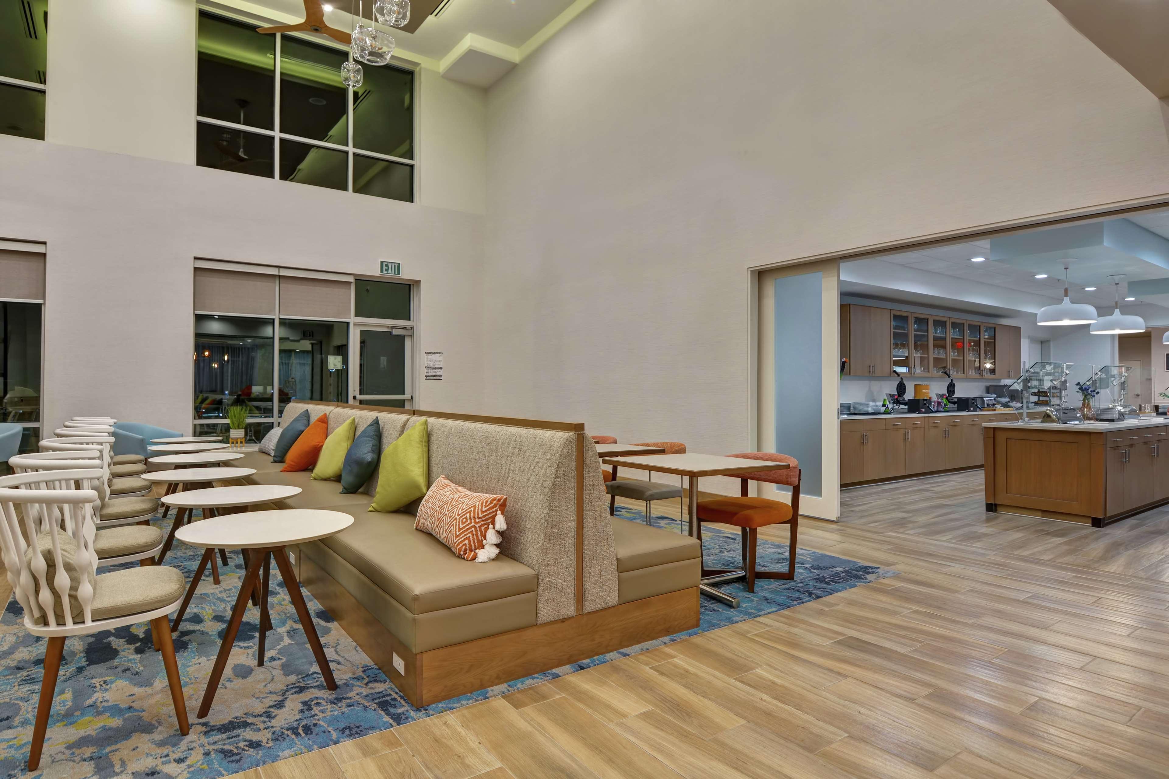 Hampton Inn Chula Vista Eastlake Екстериор снимка