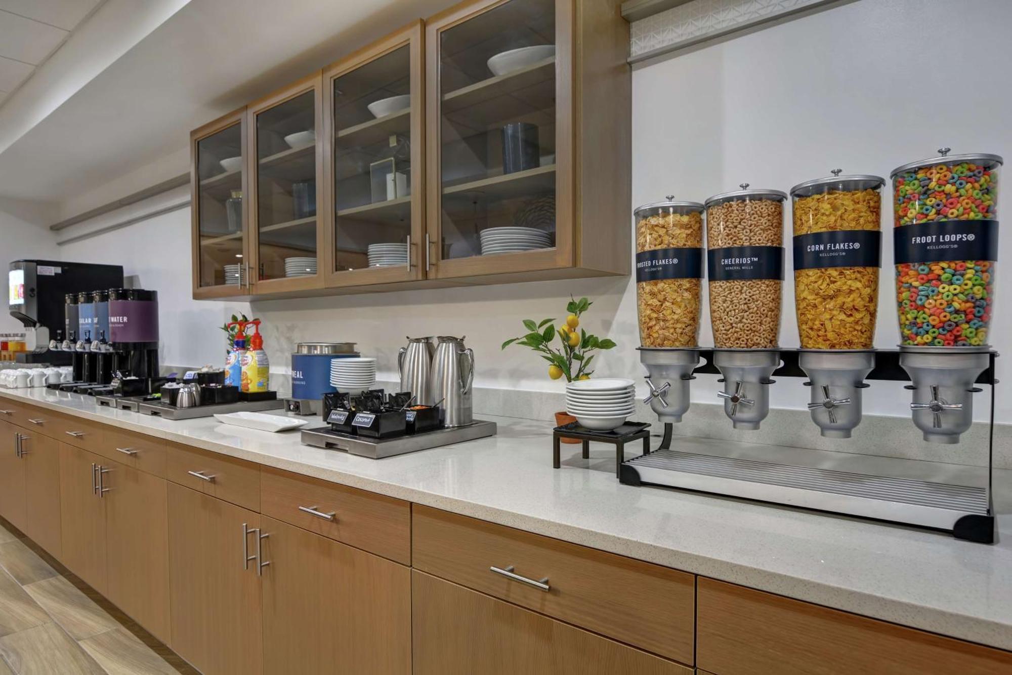 Hampton Inn Chula Vista Eastlake Екстериор снимка