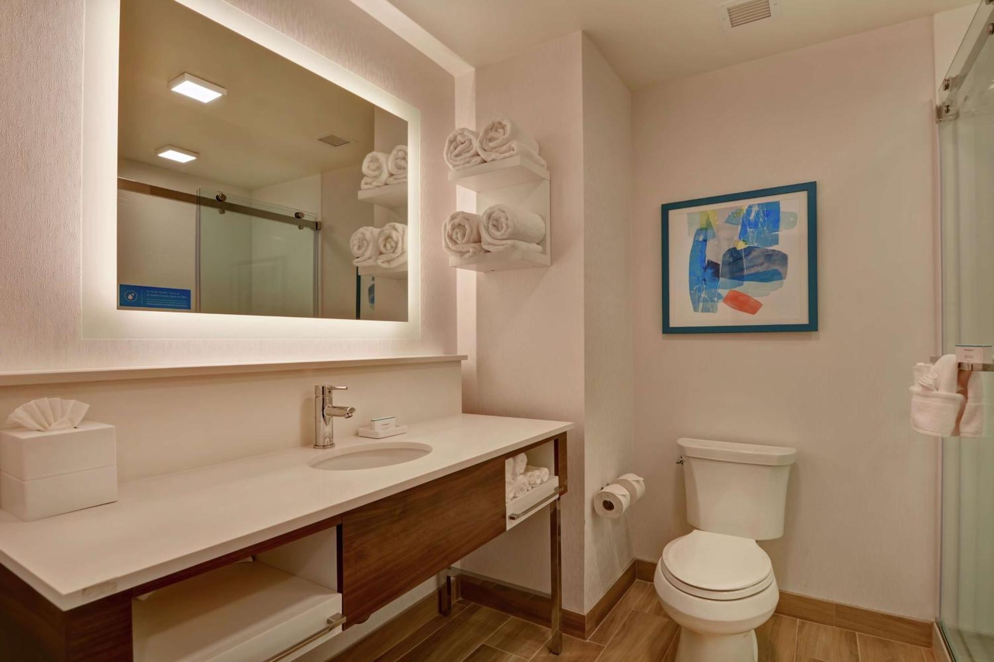 Hampton Inn Chula Vista Eastlake Екстериор снимка