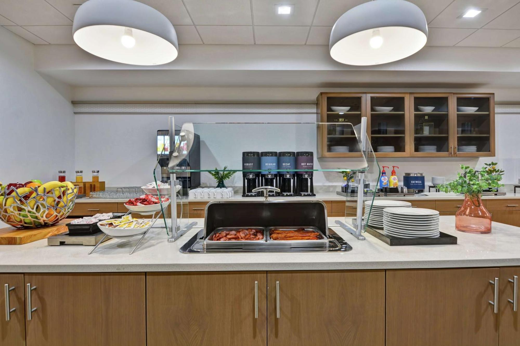 Hampton Inn Chula Vista Eastlake Екстериор снимка